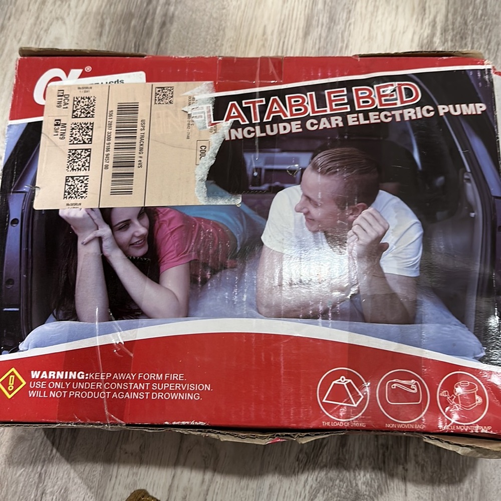 Inflatable Bed for Vehicle - Picture 9 of 10